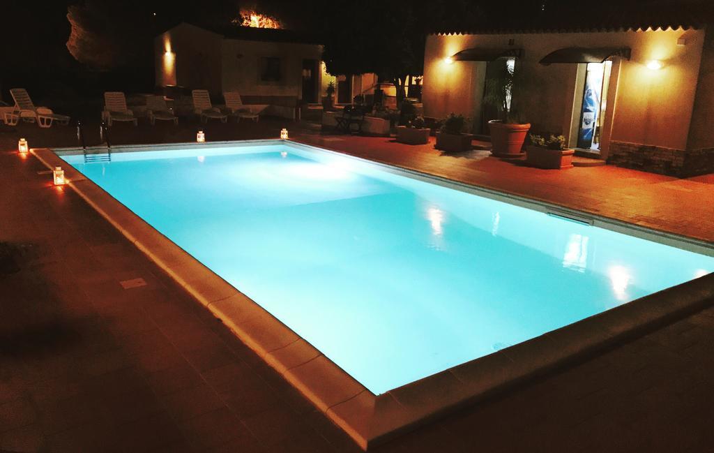 Locanda Rurale Santa Marta Avola Exterior foto